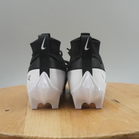 Size 4 - Nike Vapor Edge Pro 360 2 Men's Football Cleats Black White NEW - Picture 4 of 9